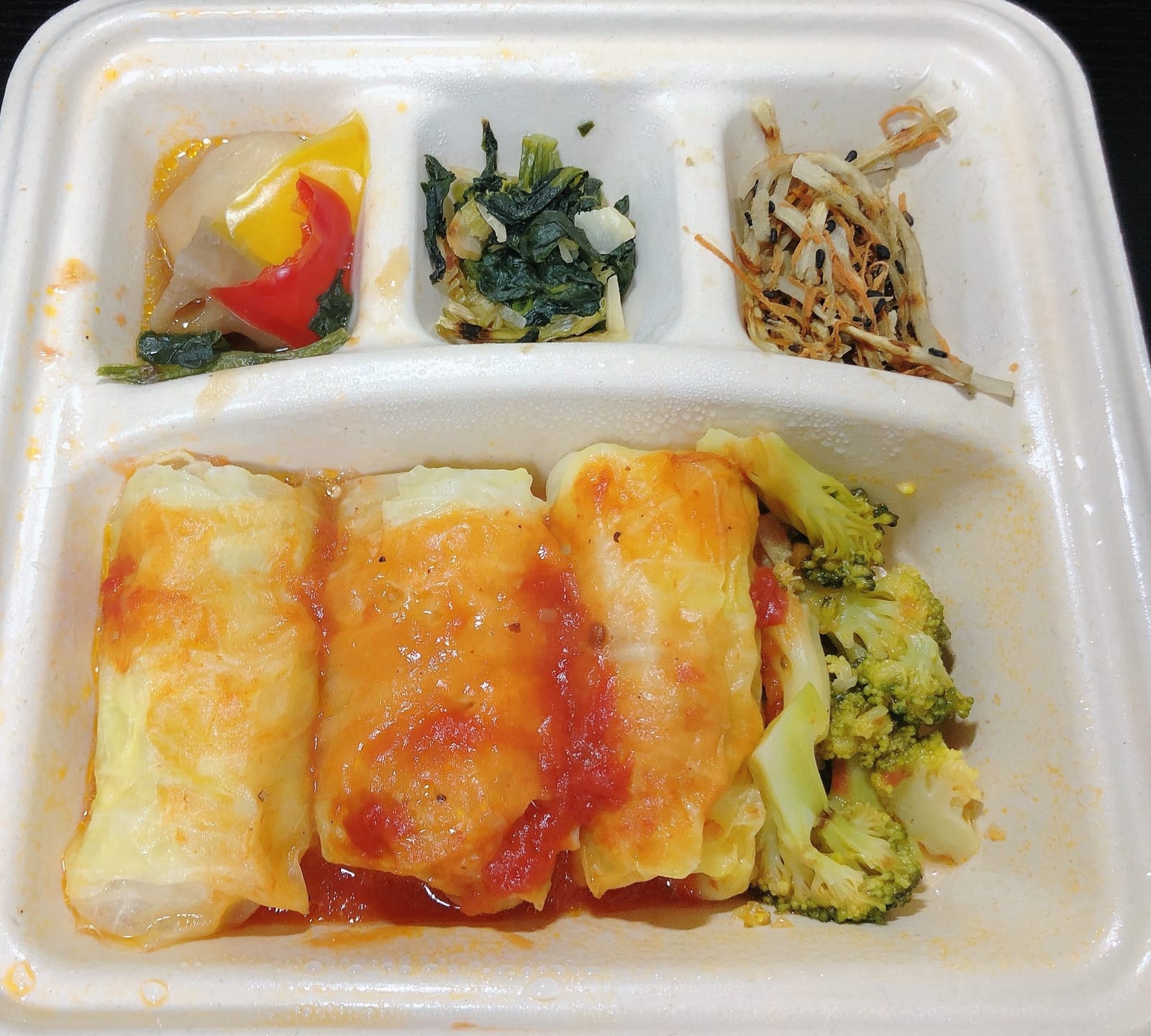 nosh ロールキャベツトマト煮込み